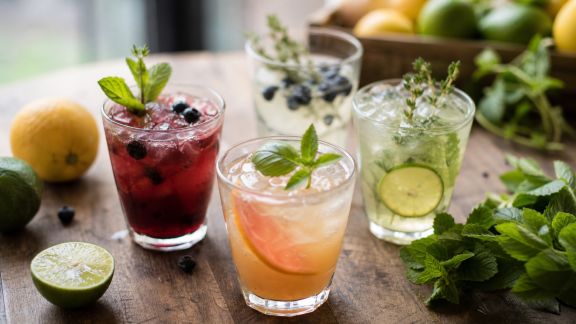 Mixer local : cocktails inspirés par le marché du coin