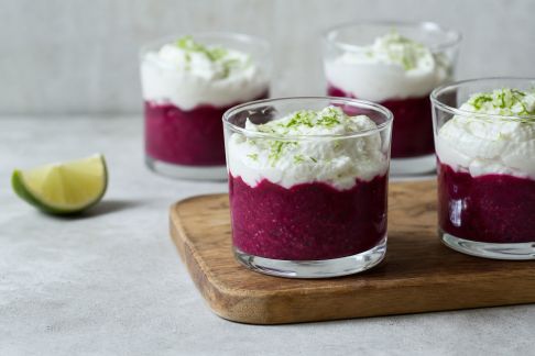 Verrines de betterave et mousse de chèvre au citron vert