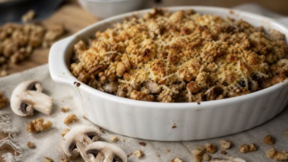 Crumble de champignons et noix au parmesan croquant