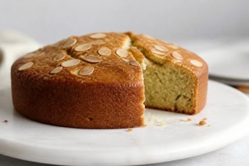 Gâteau courgette-amande et citron : moelleux inattendu