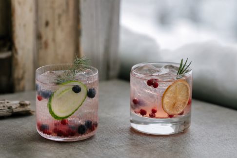 Cocktails nordiques : inspiration fraîcheur venue du grand nord