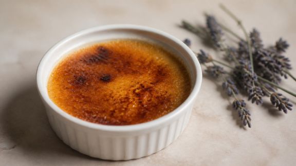 Crème brûlée à la lavande : subtilité florale